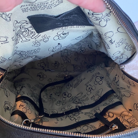 SHINOLA LIMITED STEAMBOAT WILLIE MICKEY BACKPACK main image 10